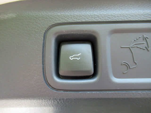 Used 2024 Ford Expedition Limited image 29