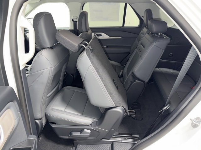New 2026 Ford Explorer Active w/ Active Comfort Package image 33