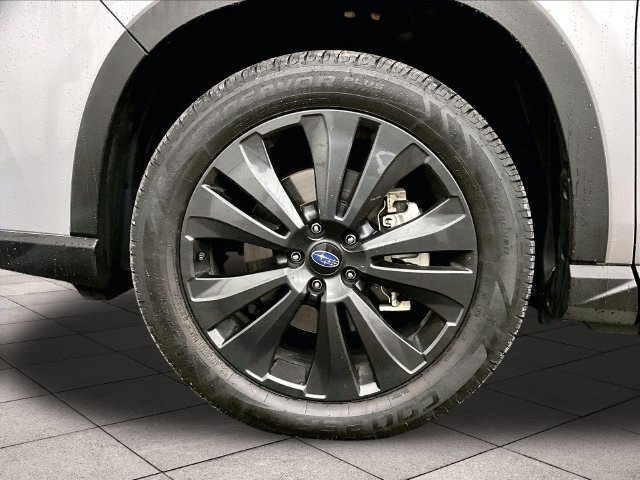 Used 2022 Subaru Ascent Onyx Edition AWD/4WD image 8