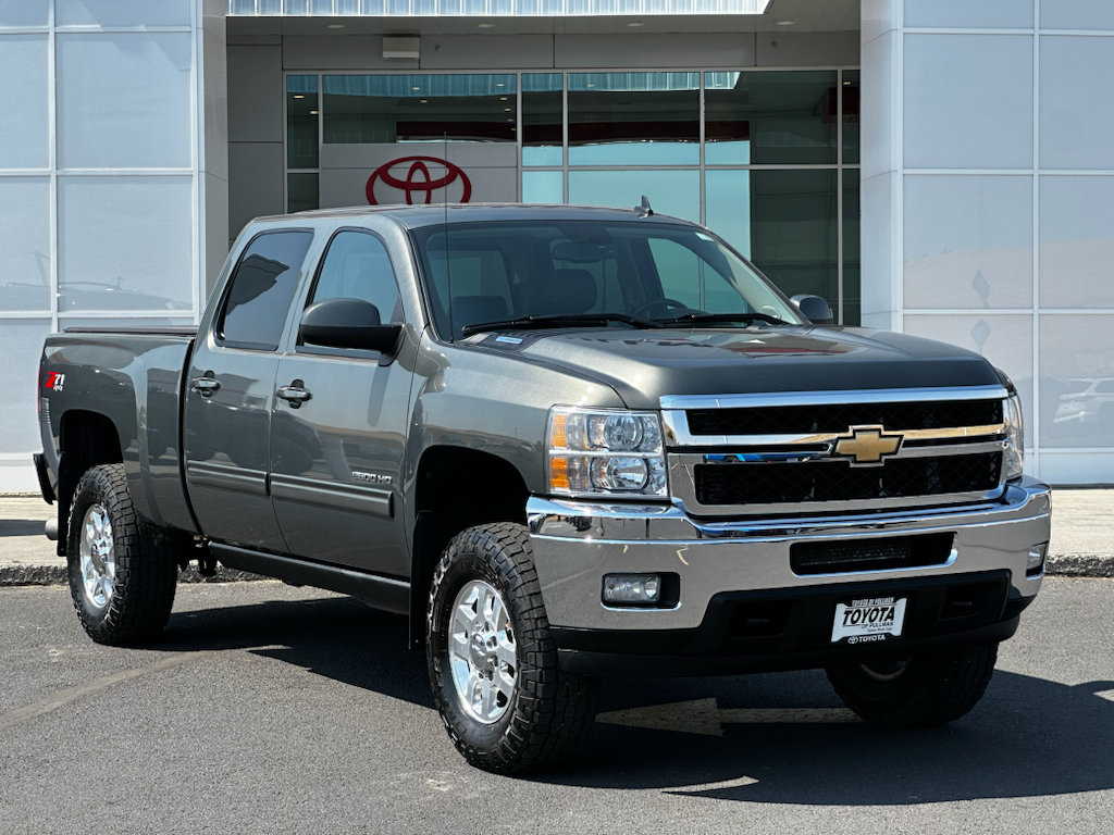 Used 2011 Chevrolet Silverado 2500 LTZ w/ LTZ Plus Package