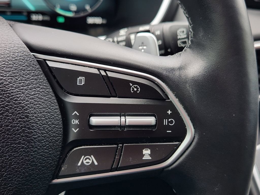 Used 2022 Hyundai Santa Fe Limited w/ Cargo Package image 36