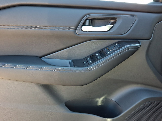 New 2026 Nissan Rogue Dark Armor FWD image 11