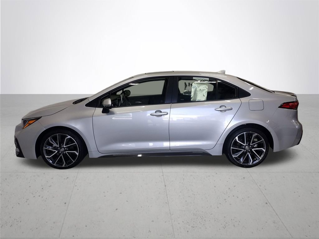 Used 2022 Toyota Corolla XSE FWD image 10