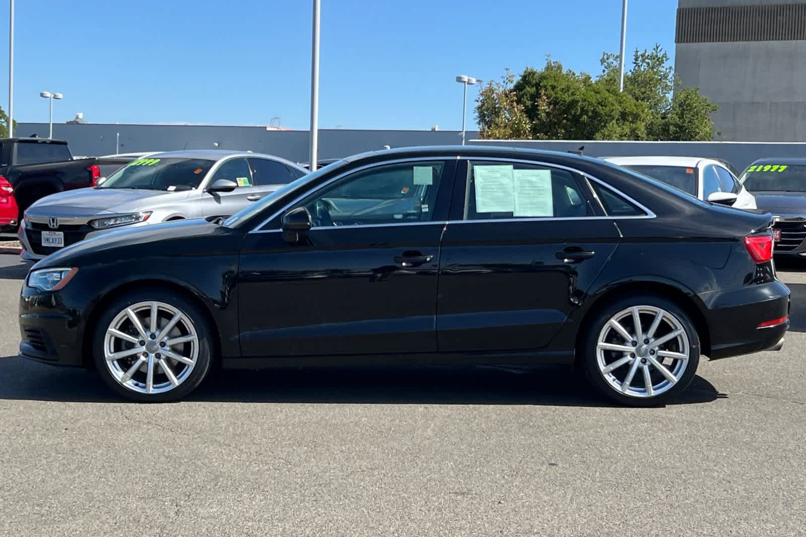 Used 2015 Audi A3 1.8T Premium w/ Aluminum Style Package FWD image 9