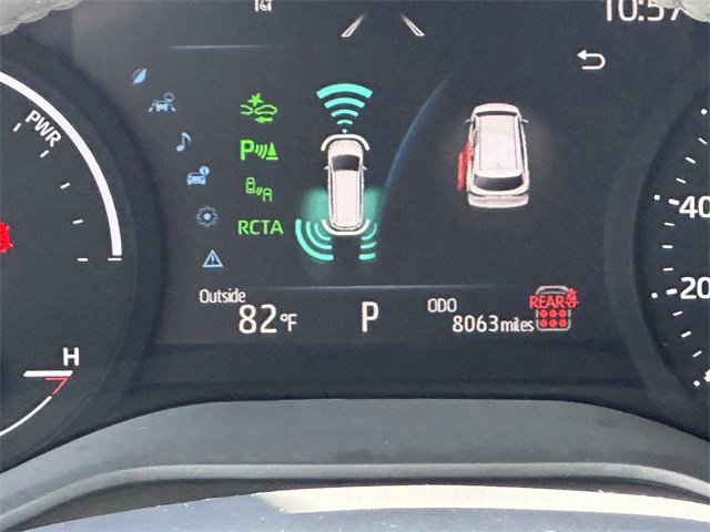 Used 2025 Toyota Sienna XLE image 14