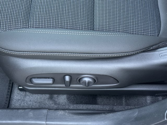 New 2026 Buick Envista Sport Touring w/ Convenience I Package FWD image 14