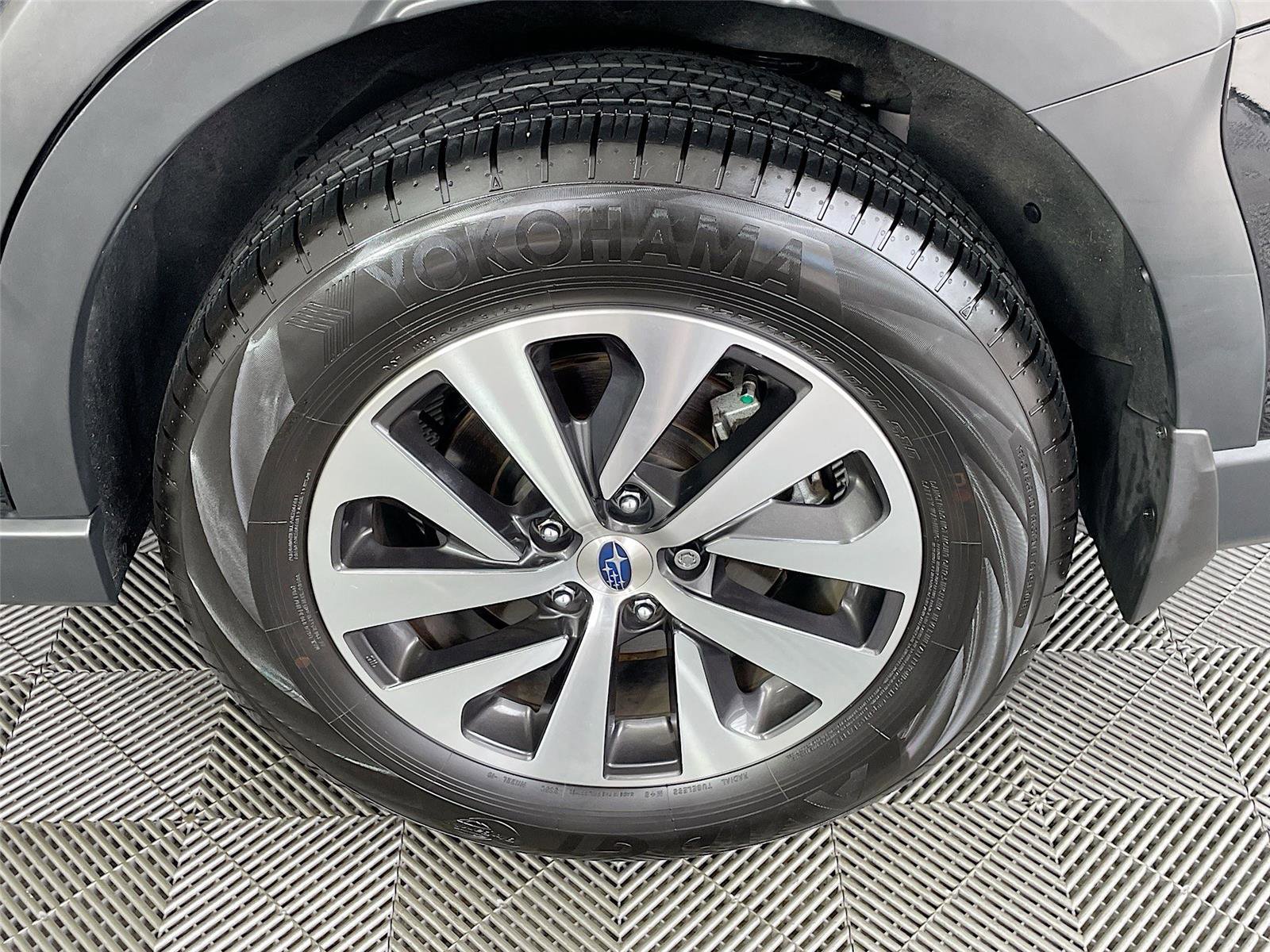 Used 2025 Subaru Outback Premium image 33