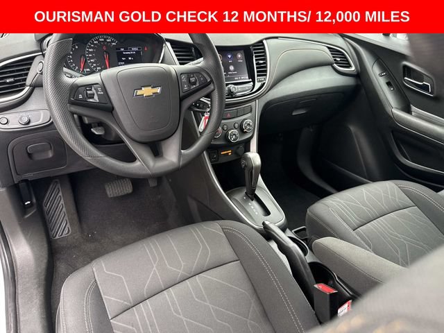 Used 2020 Chevrolet Trax LT AWD/4WD image 21