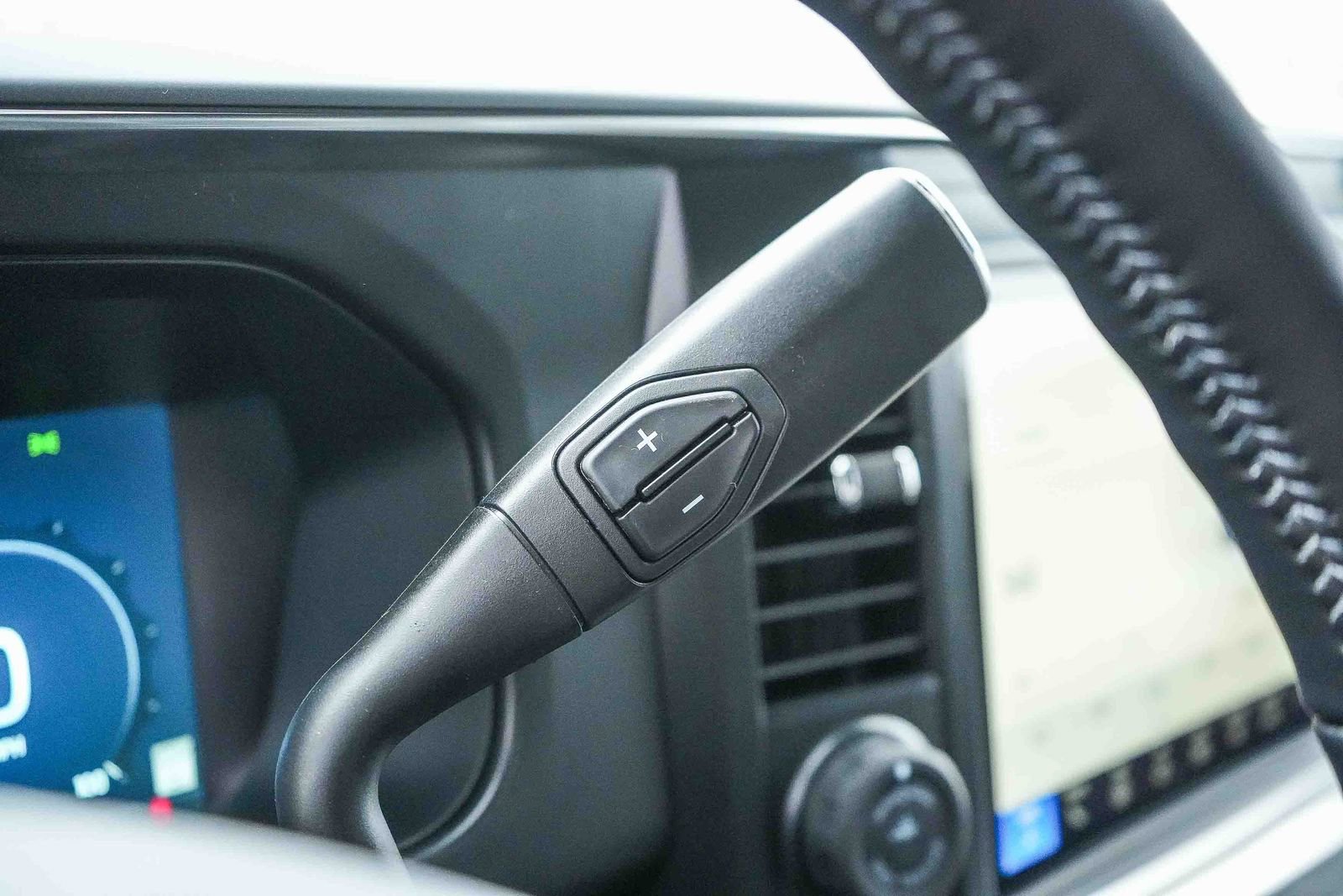 New 2026 Ford F250 Platinum image 19