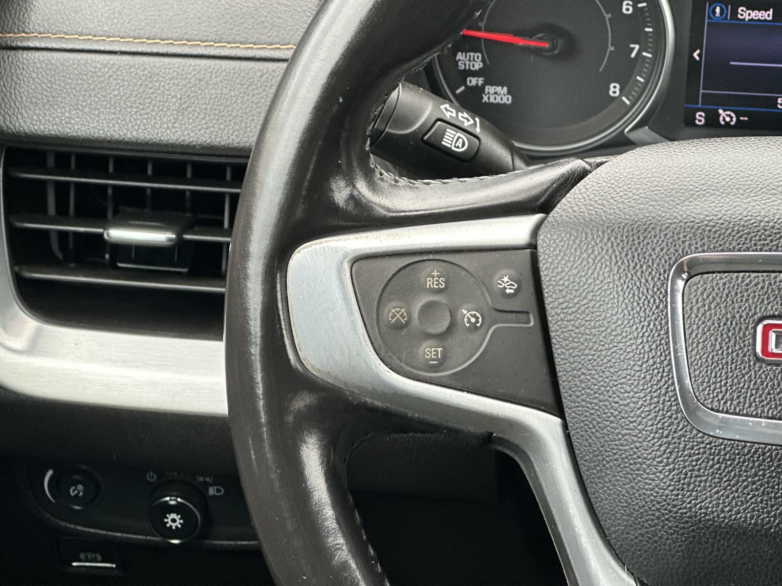 Used 2020 GMC Terrain SLE FWD image 20
