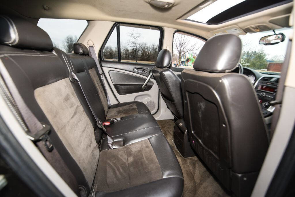 Used 2006 Saturn Vue 2WD V6 w/ Red Line Performance Pkg image 14