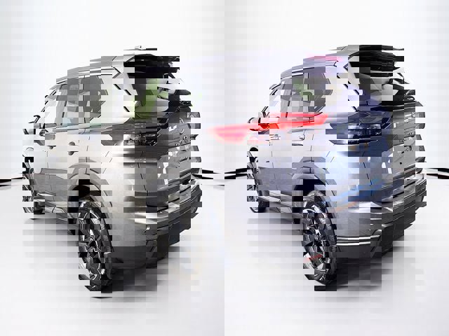 Certified 2026 Nissan Rogue SV image 7