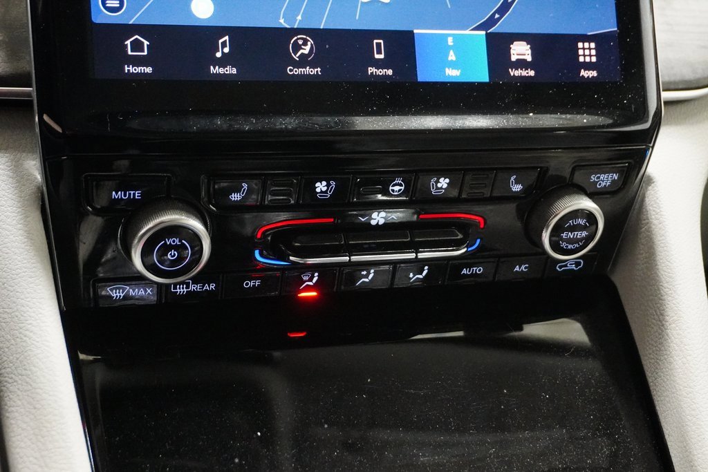 Certified 2022 Jeep Grand Cherokee L Overland w/ MOPAR Finishing Package image 32