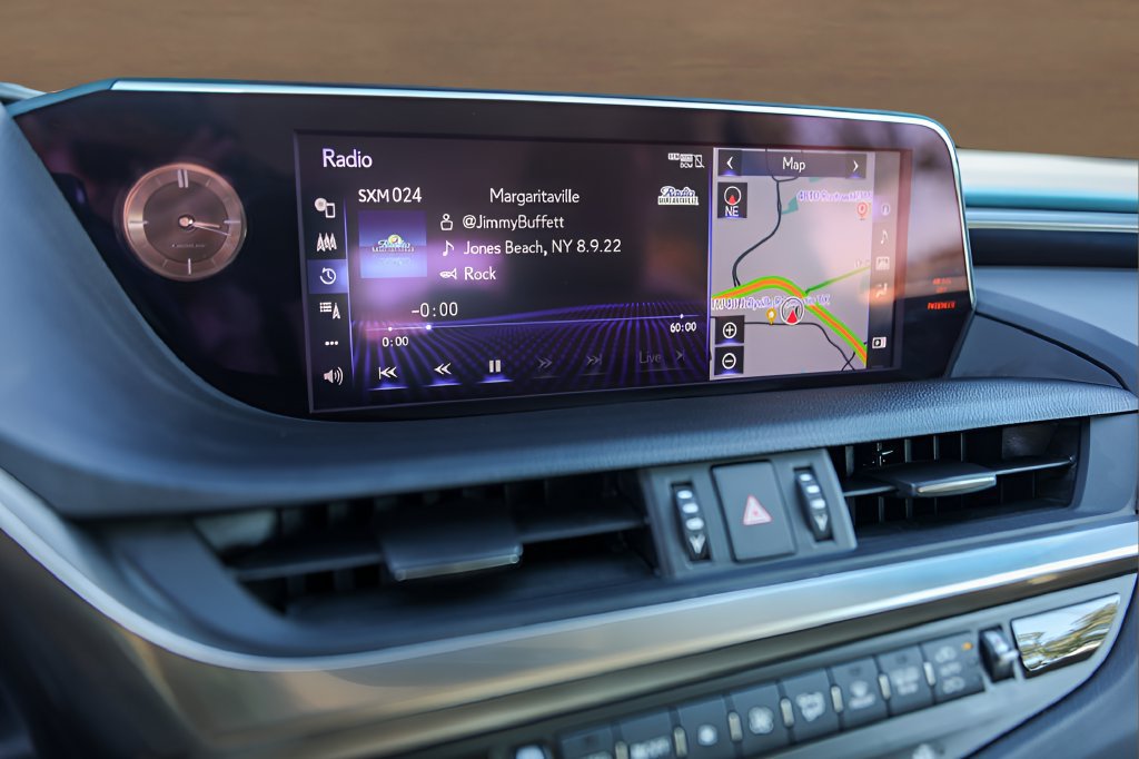 Used 2021 Lexus ES 300h w/ Premium Package FWD image 15