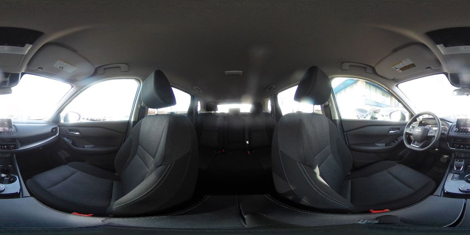 Used 2025 Nissan Rogue SV image 44