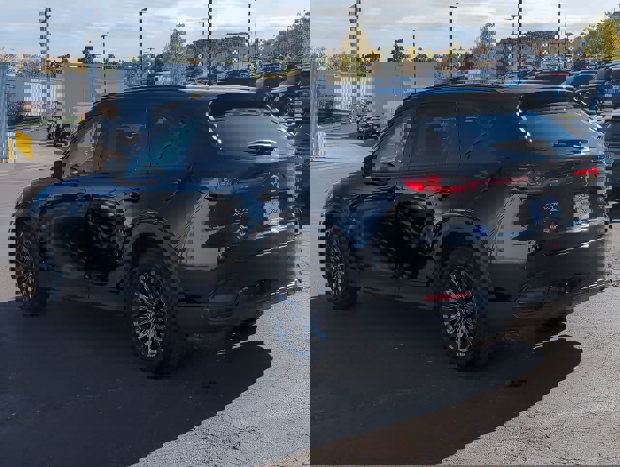 Used 2025 MAZDA CX-70 3.3 Turbo w/ Preferred Package image 5