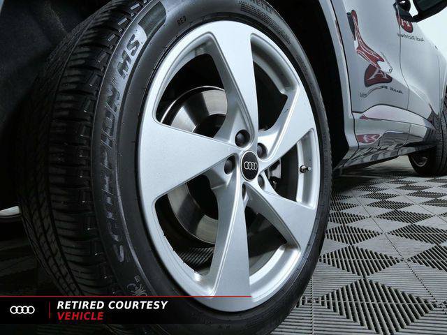 Used 2025 Audi Q5 Premium Plus w/ Premium Plus AWD/4WD image 10