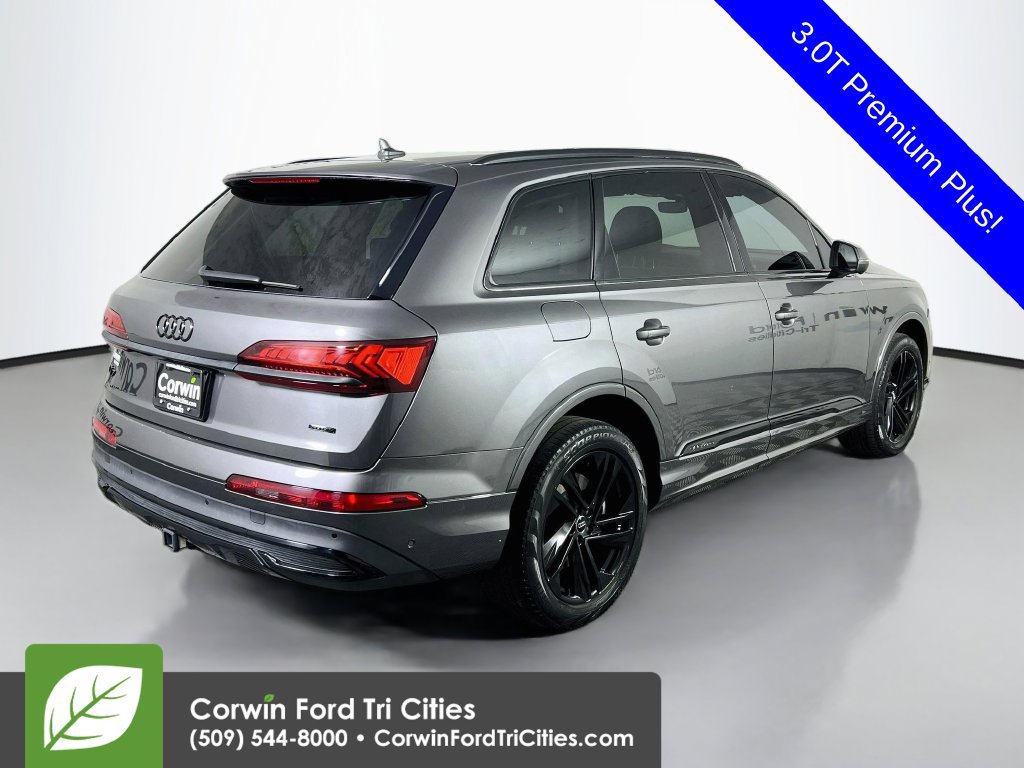 Used 2020 Audi Q7 3.0T Premium Plus w/ Premium Plus Package AWD/4WD image 14