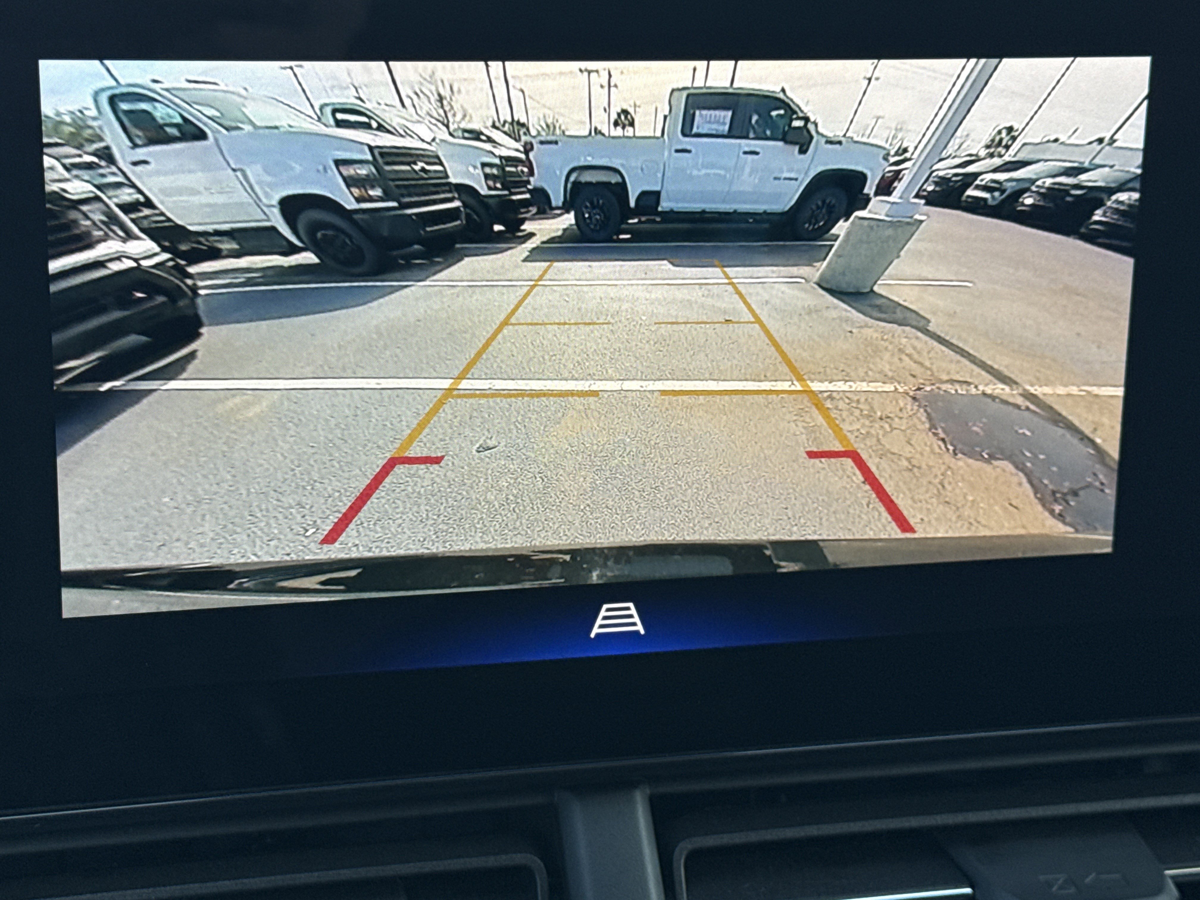 Certified 2025 Chevrolet Trax RS w/ Driver Confidence Package image 35