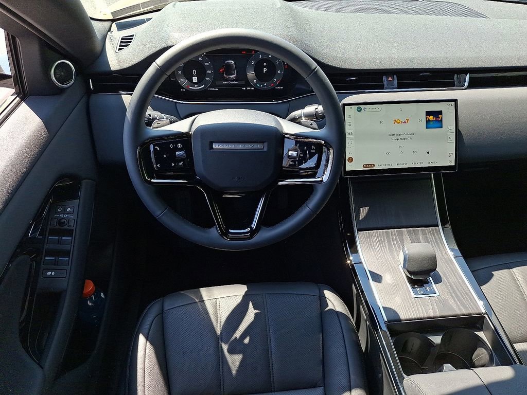 Used 2026 Land Rover Range Rover Evoque S AWD/4WD image 12