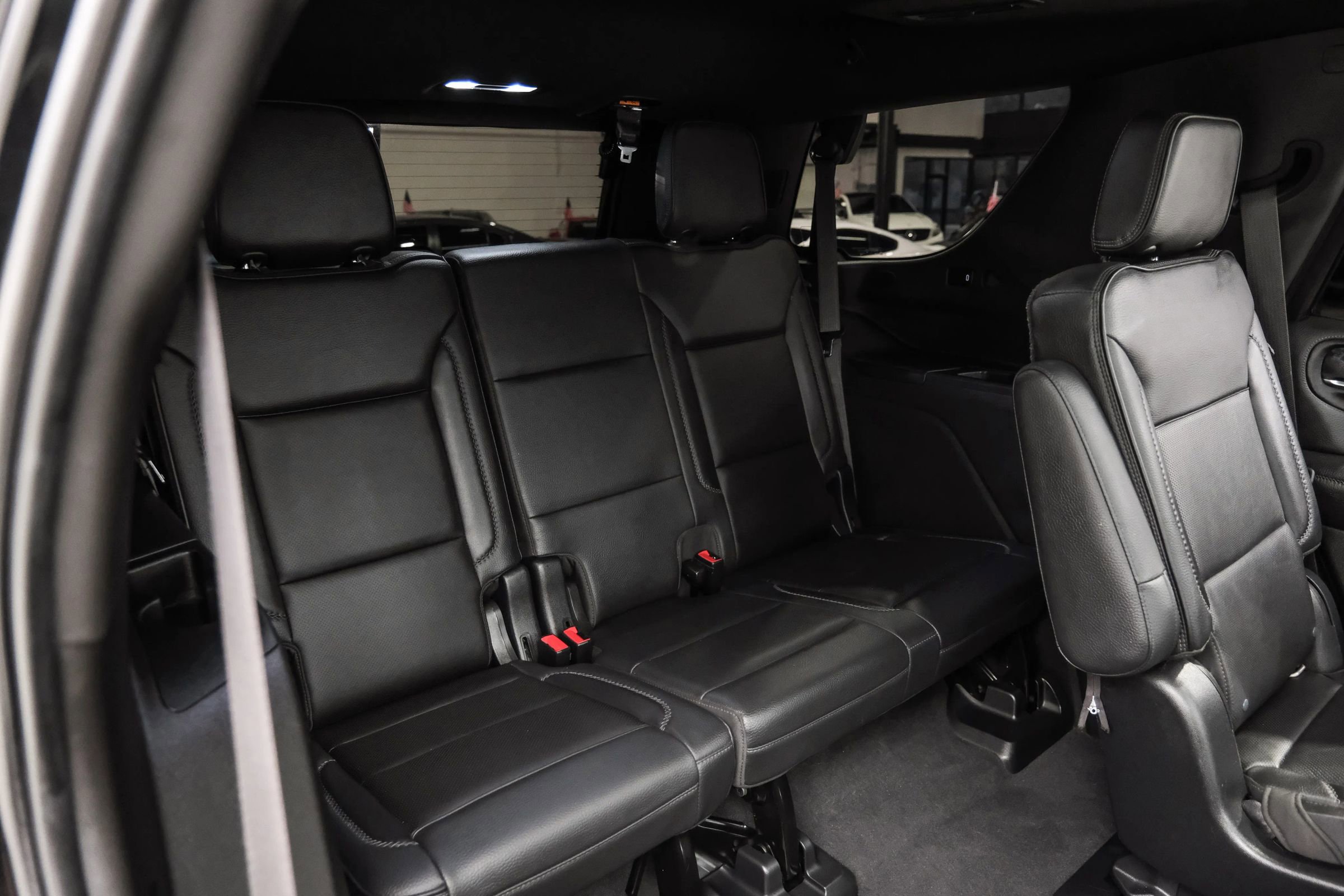 Used 2021 GMC Yukon Denali w/ Denali Premium Package image 49