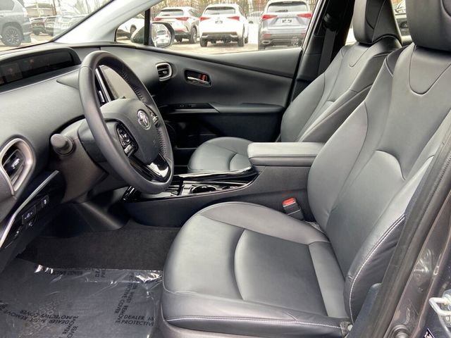 Used 2022 Toyota Prius Prime XLE image 22
