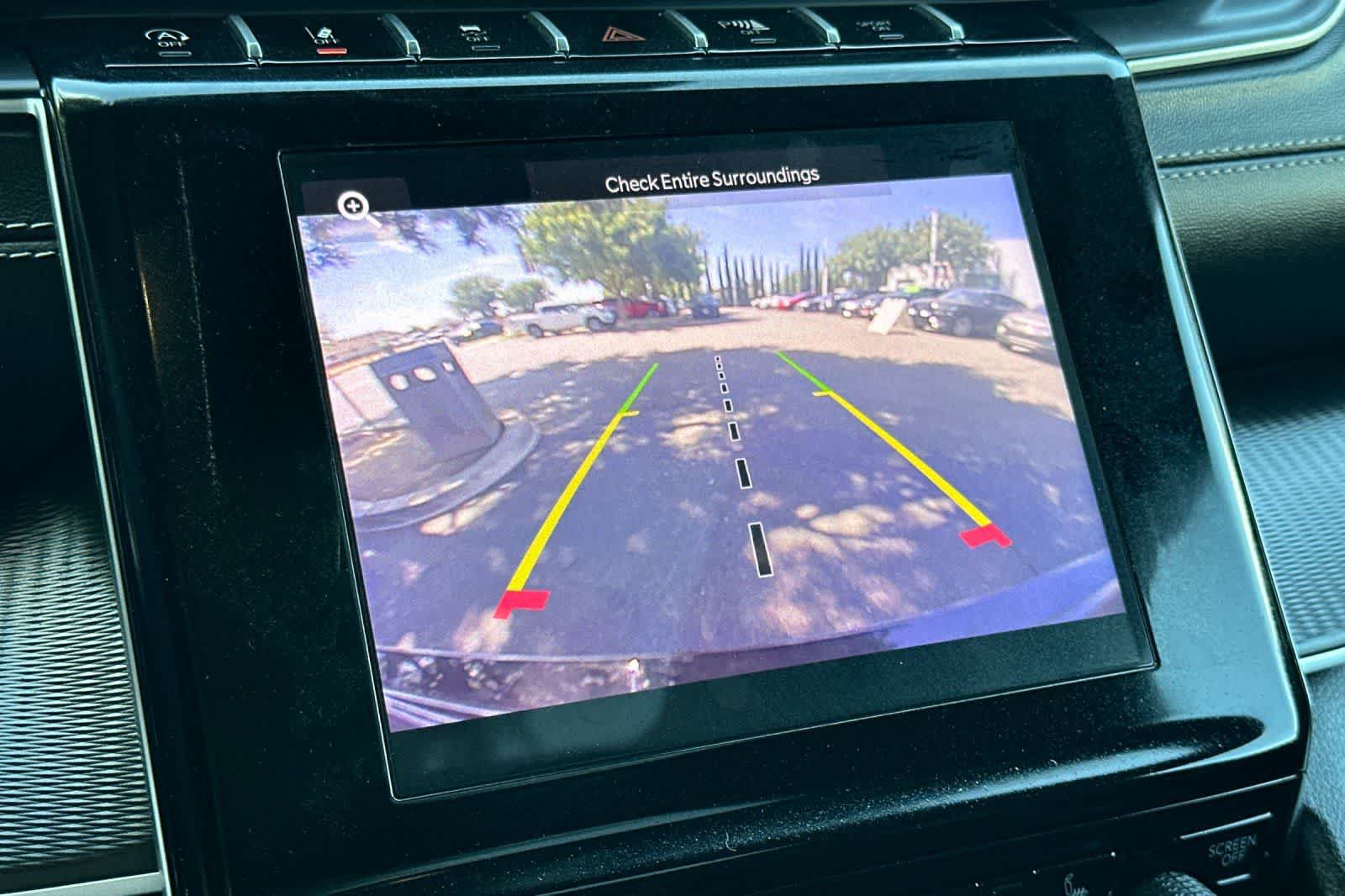 Used 2024 Jeep Grand Cherokee Altitude RWD image 22