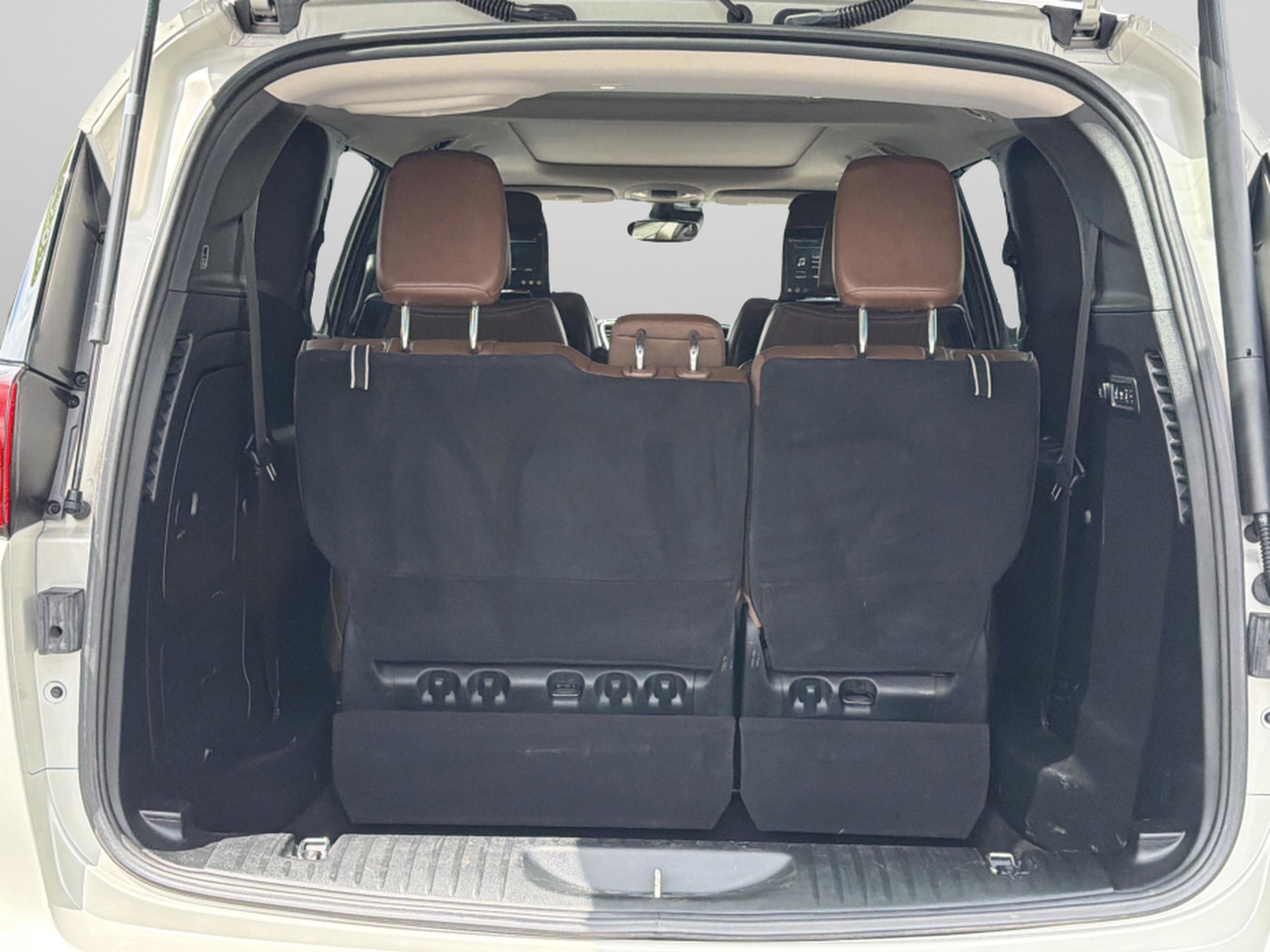 Used 2019 Chrysler Pacifica Limited FWD image 26