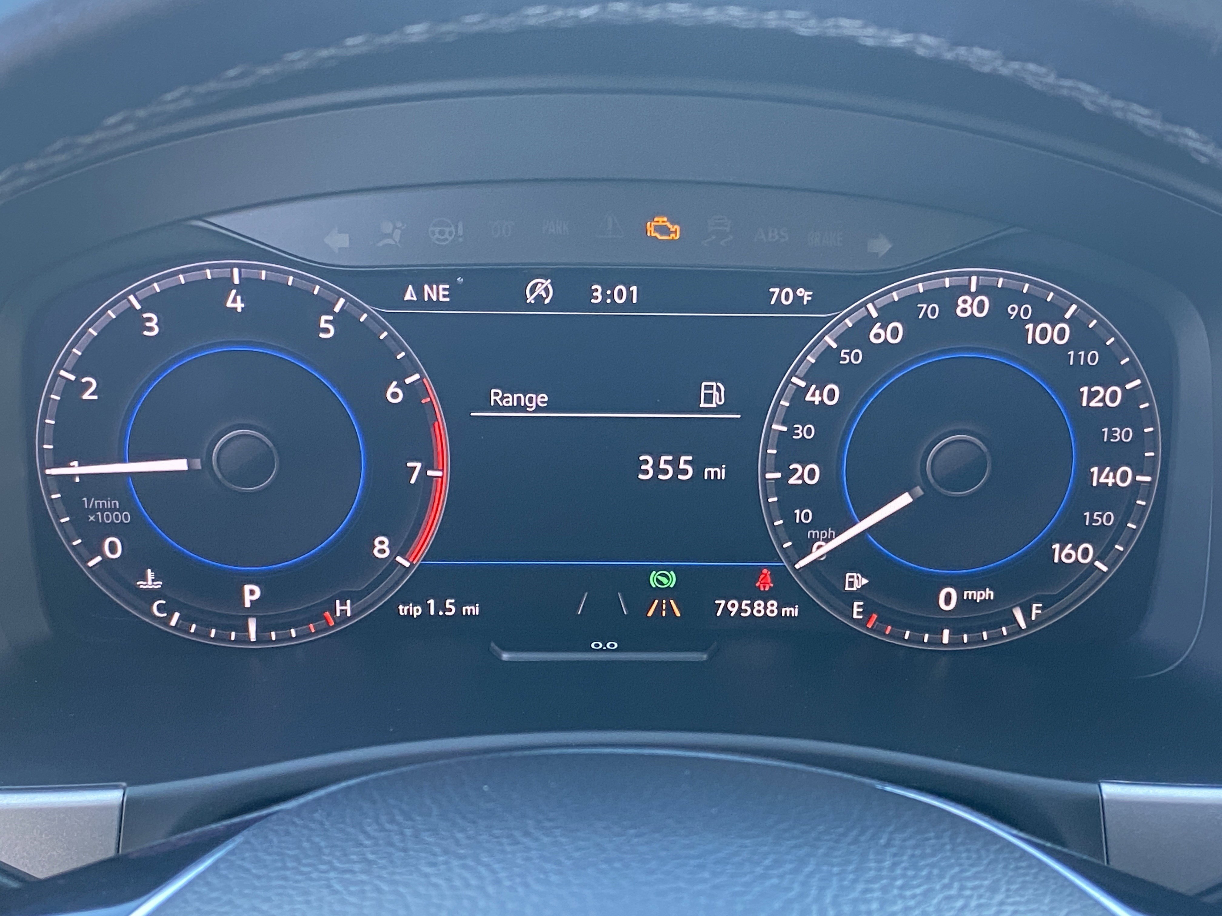 Used 2018 Volkswagen Atlas SEL Premium image 16