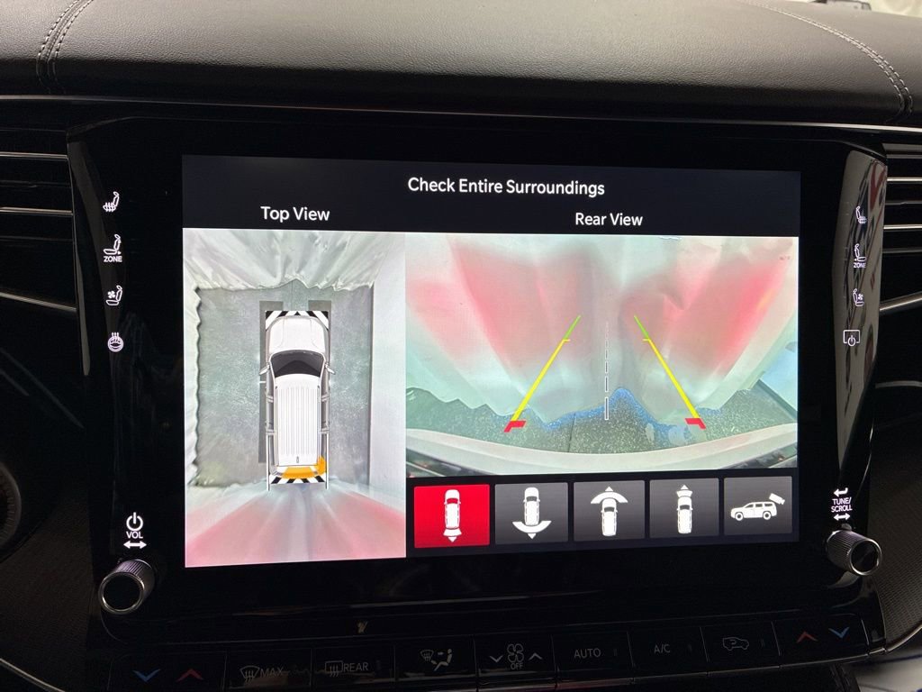 New 2026 Jeep Grand Wagoneer Summit w/ Premium Group III image 18