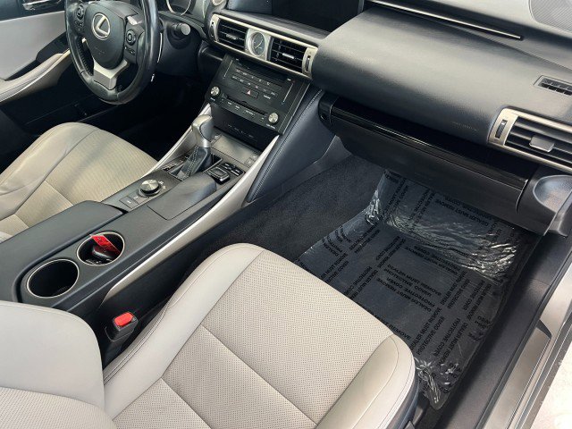Used 2016 Lexus IS 300 AWD w/ Navigation System Package image 16