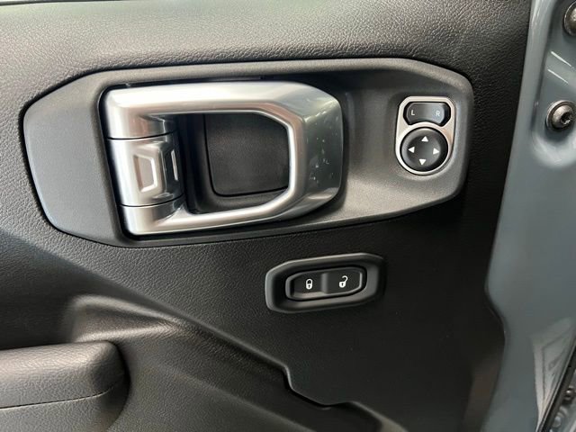 New 2025 Jeep Wrangler Willys image 13