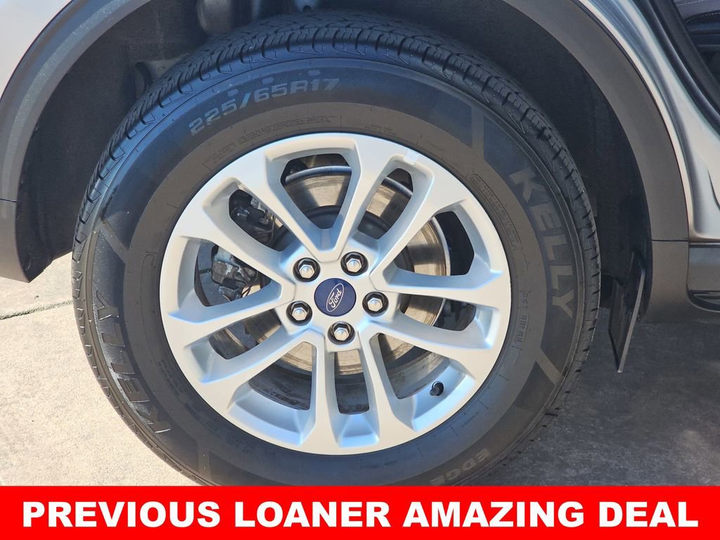 Used 2022 Ford Escape SE image 37