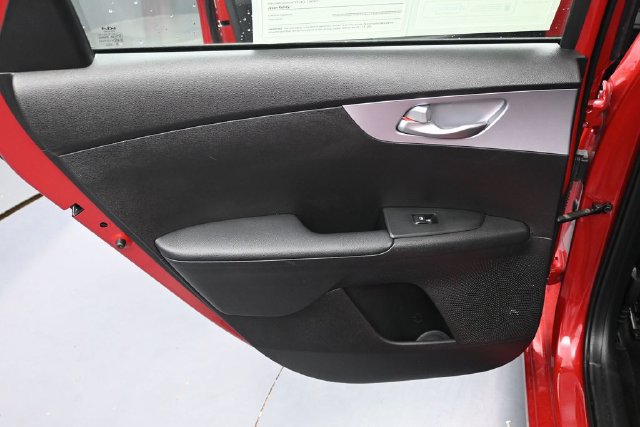 Used 2024 Kia Forte LXS FWD image 28