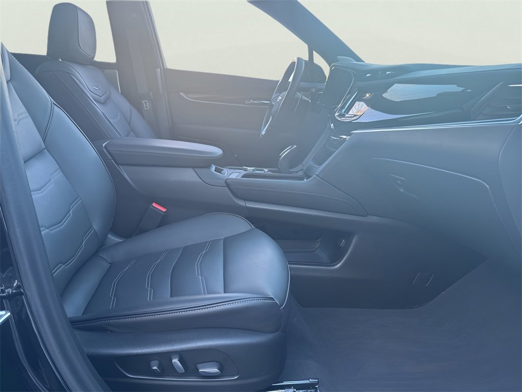 Certified 2024 Cadillac XT6 Sport w/ Platinum Package image 22