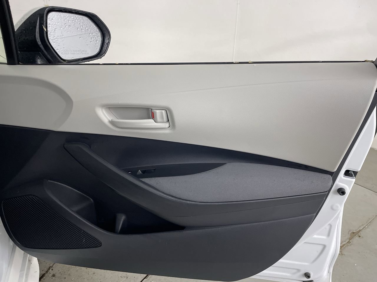 Used 2023 Toyota Corolla LE FWD image 19