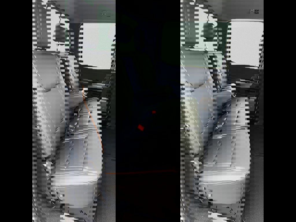 New 2026 Ford F250 Lariat w/ Black Appearance Package image 14