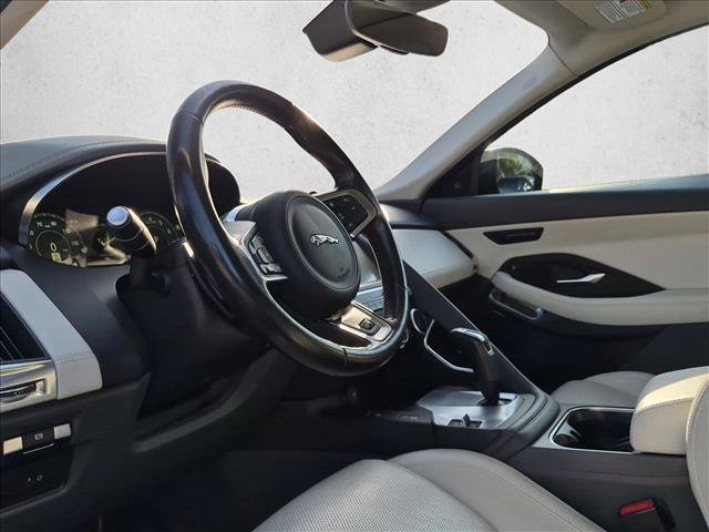 Used 2020 Jaguar E-PACE SE AWD/4WD image 11