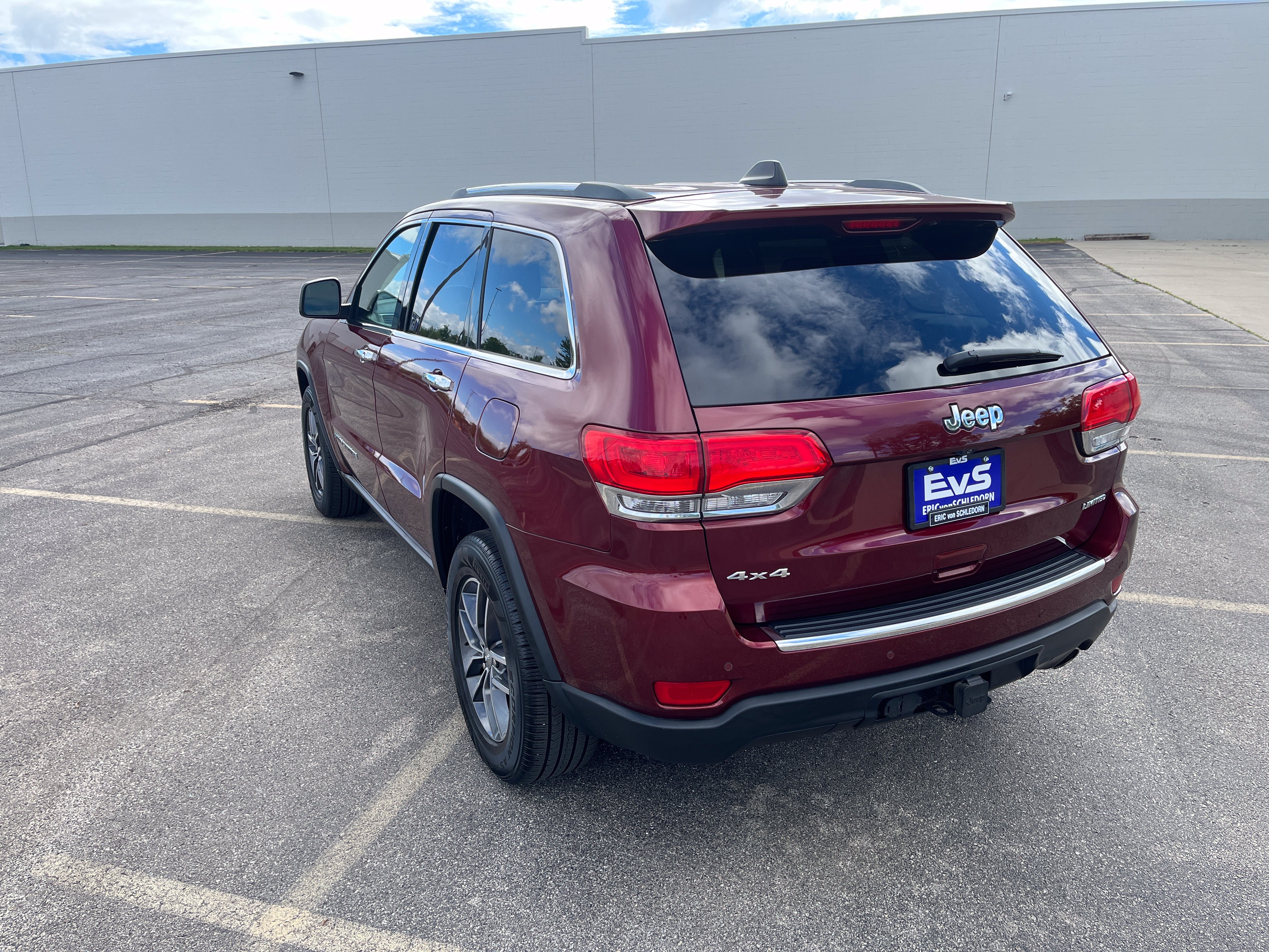 Used 2018 Jeep Grand Cherokee Limited w/ Trailer Tow Group IV AWD/4WD image 5