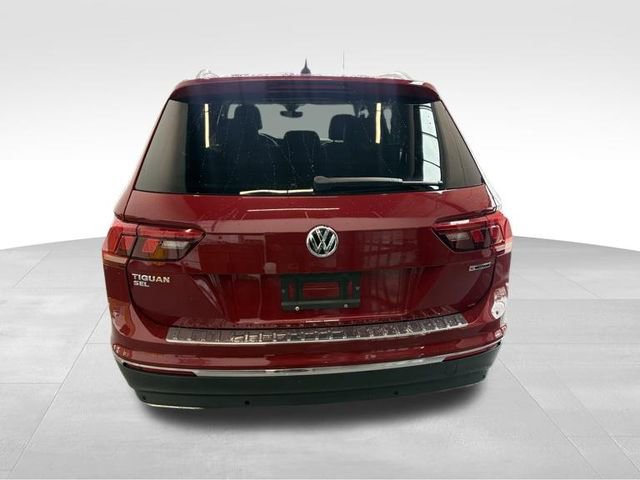 Used 2021 Volkswagen Tiguan SEL w/ 3rd Row Seat Package image 6