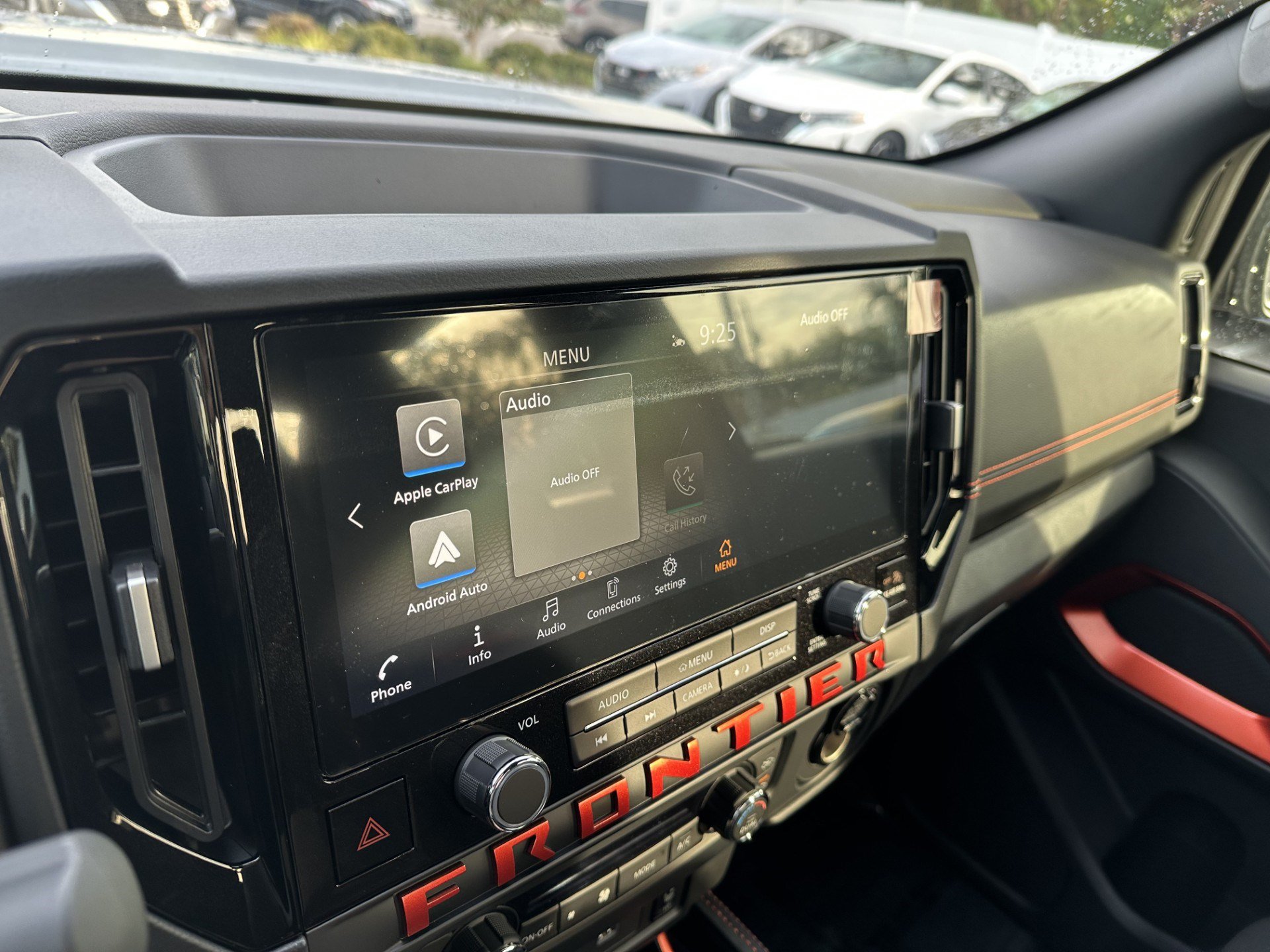 New 2026 Nissan Frontier Pro-X w/ Tow Package RWD image 9