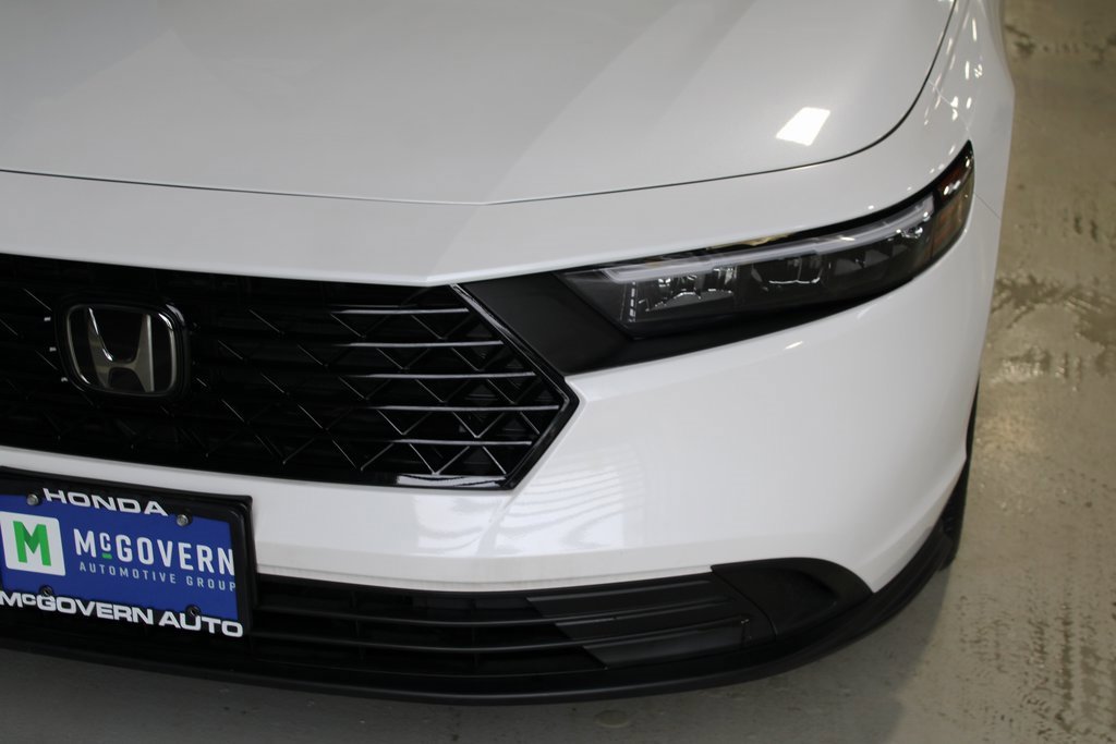 Used 2024 Honda Accord LX image 2