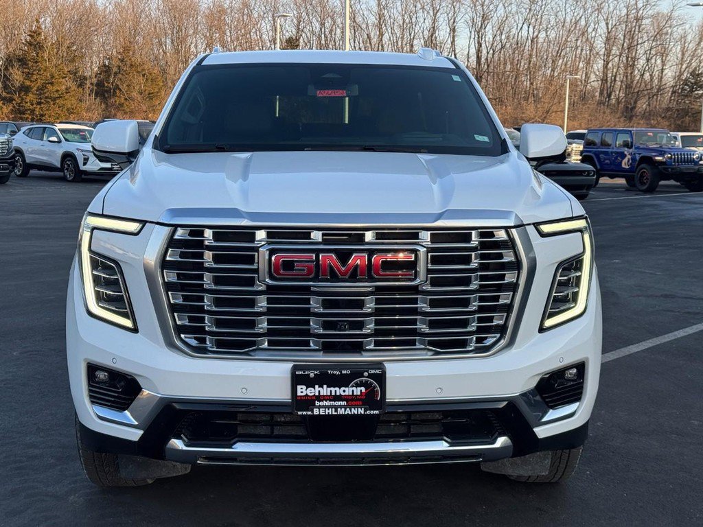 Used 2025 GMC Yukon Denali image 11