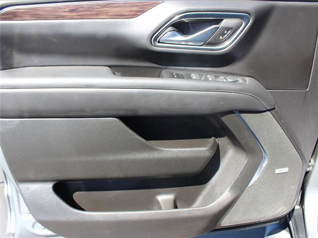 Used 2023 Chevrolet Suburban Z71 image 24