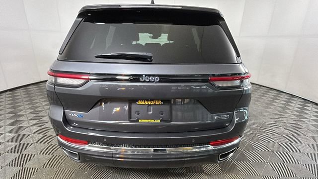 Used 2023 Jeep Grand Cherokee Overland AWD/4WD image 4