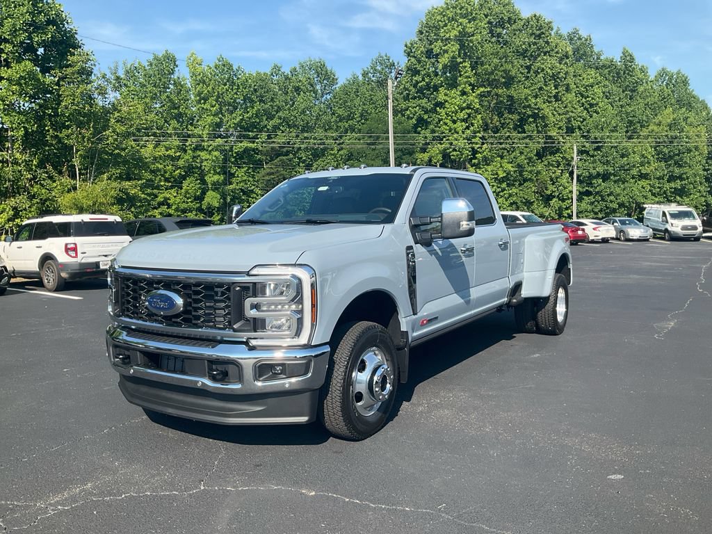 New 2026 Ford F350 King Ranch w/ Chrome Package