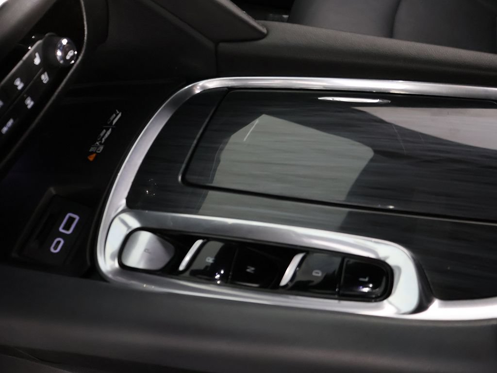 Used 2024 Buick Enclave Premium FWD image 57