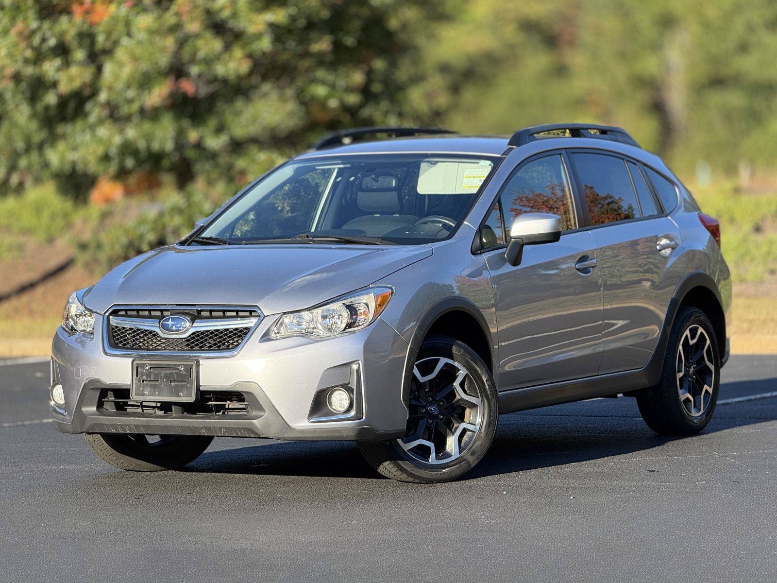 Used 2017 Subaru Crosstrek 2.0i Premium AWD/4WD image 7