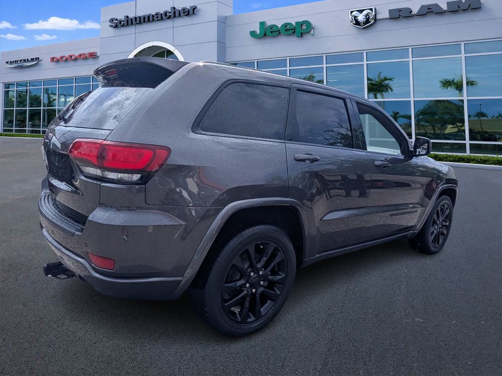 Certified 2021 Jeep Grand Cherokee Laredo X image 7