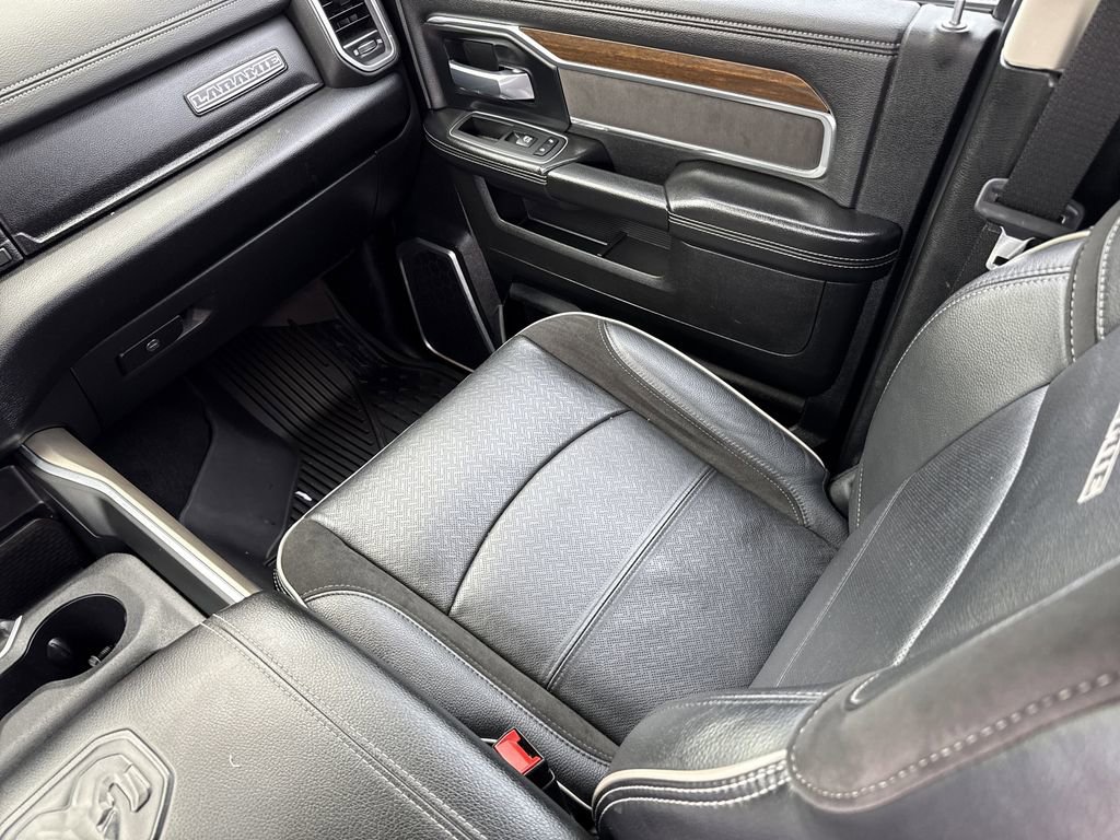 Used 2024 RAM 3500 Laramie image 29